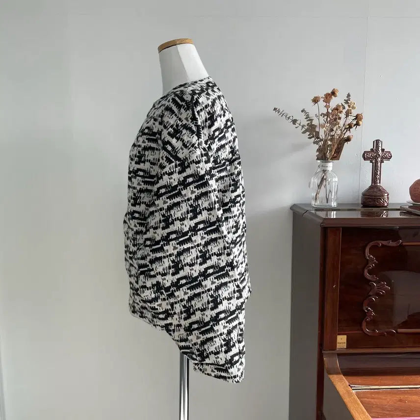 [BUNJANG] Time Black White Pattern Zip-Up Jacket / [Time] 블랙 화이트 패턴 집업 자켓