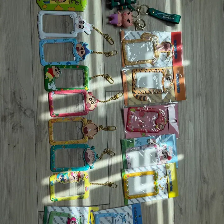 [BUNJANG] Crayon Shin-chan Photocard Holder Set / 짱구 포카홀더 세트