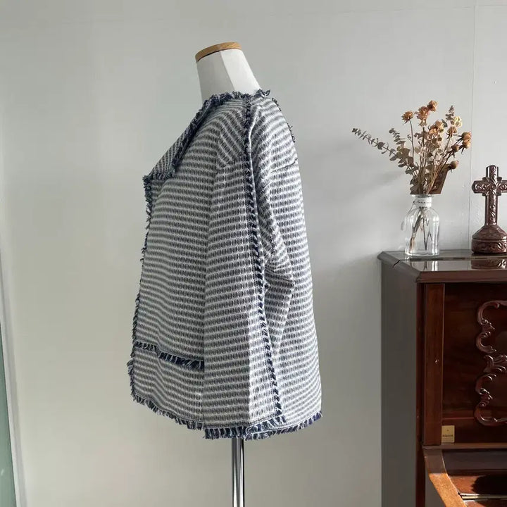 [BUNJANG] TIME White Blue Tweed Short Jacket Cardigan / [Time] 화이트 블루 트위드 자켓 숏 가디건