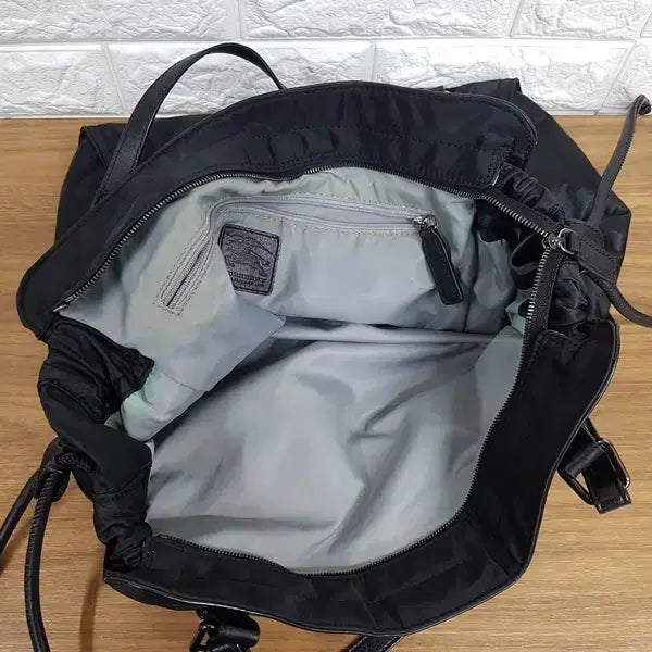 [SOLD OUT] 버버리 버클레이 쇼퍼백 (정품)
