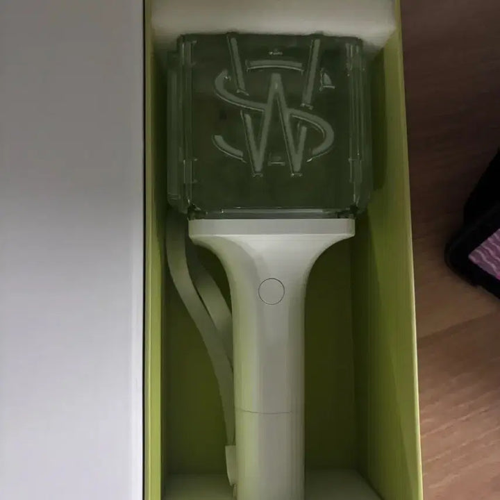 [SOLD OUT] (급전)엔시티위시 응원봉 믐뭔봄 판매합니다