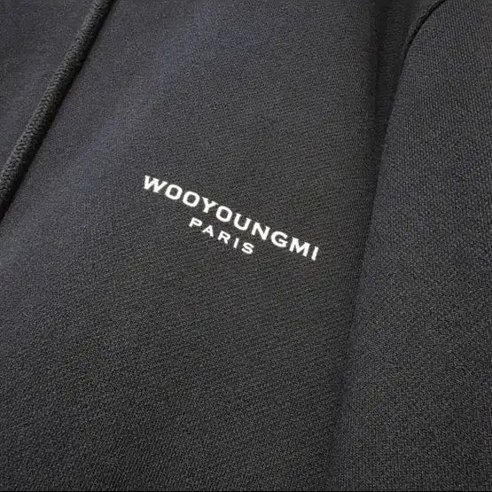 [SOLD OUT] 우영미 플라워 프린팅 후드티 블랙