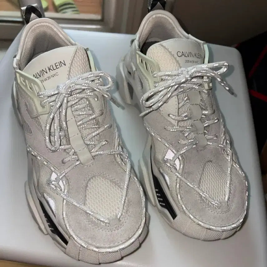 [BUNJANG] Calvin Klein 205W39NYC Strike Sneakers / 캘빈클라인 205W39NYC 스트라이크