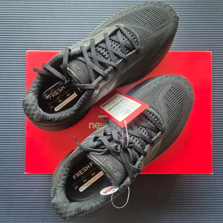 [SOLD OUT] 뉴발란스 러닝화(새상품 265)