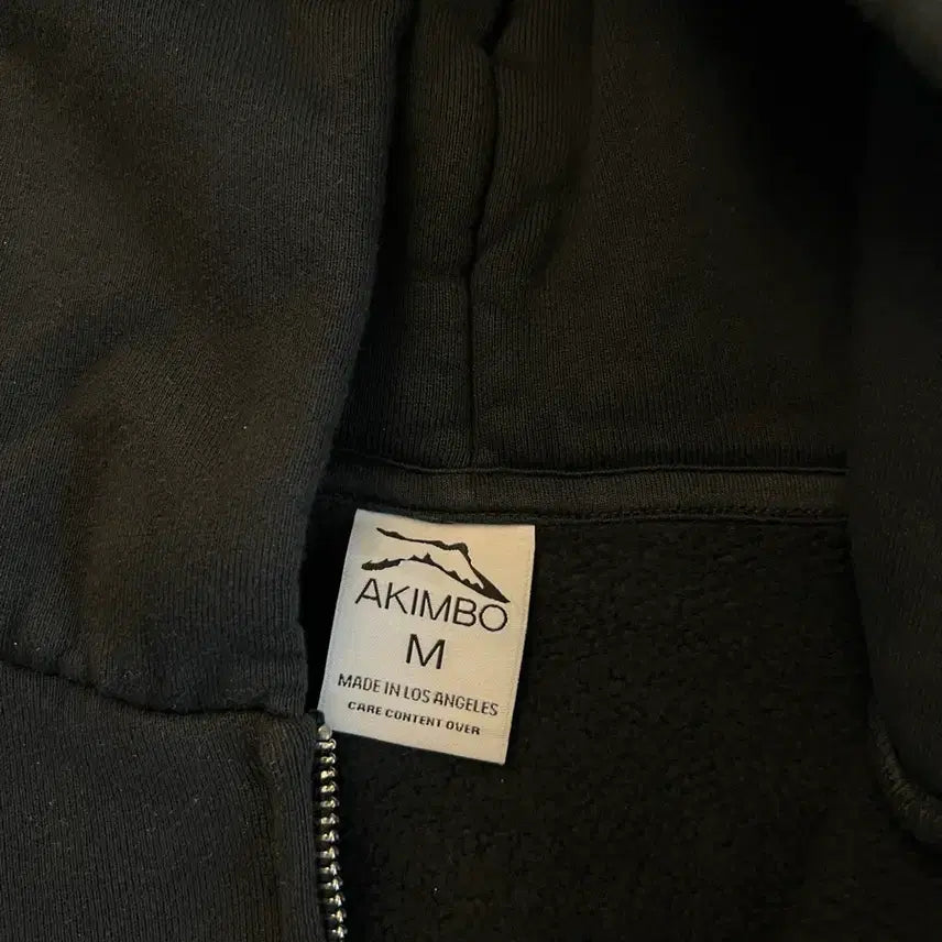 [SOLD OUT] [4/25 특별할인] 아킴보 클럽 뉴욕 후드집업 블랙 새제품 M