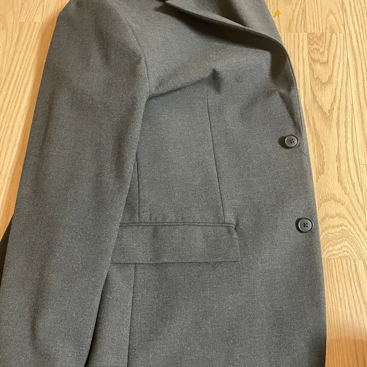 [BUNJANG] Uniqlo Tailored Blazer / 유니클로 그레이 테일러드 자켓