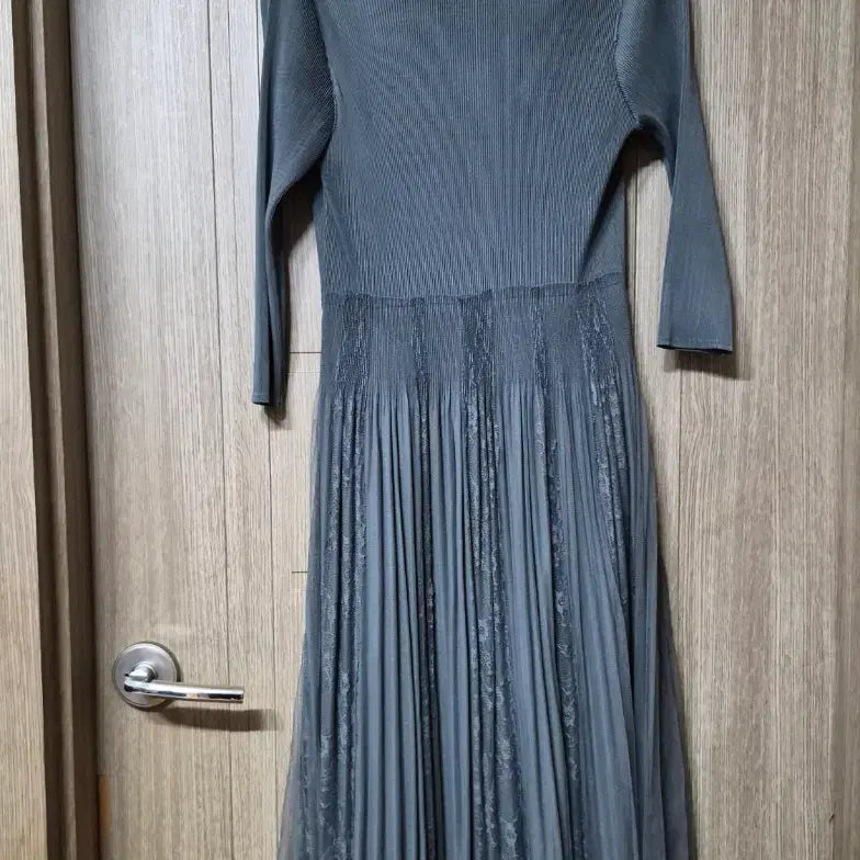 [BUNJANG] Pleated Long Dress / 플리츠 롱원피스