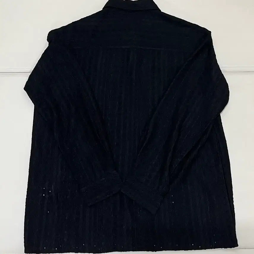 [SOLD OUT] [지플리시] 멜로우 크로셰 셔츠 블랙