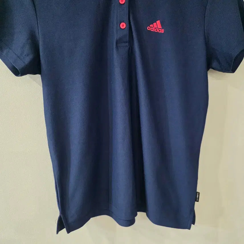[BUNJANG] Adidas Navy Polo Shirt with Pink Logo (Size 95) / 아디다스 네이비 카라 반팔티 핑크로고 95