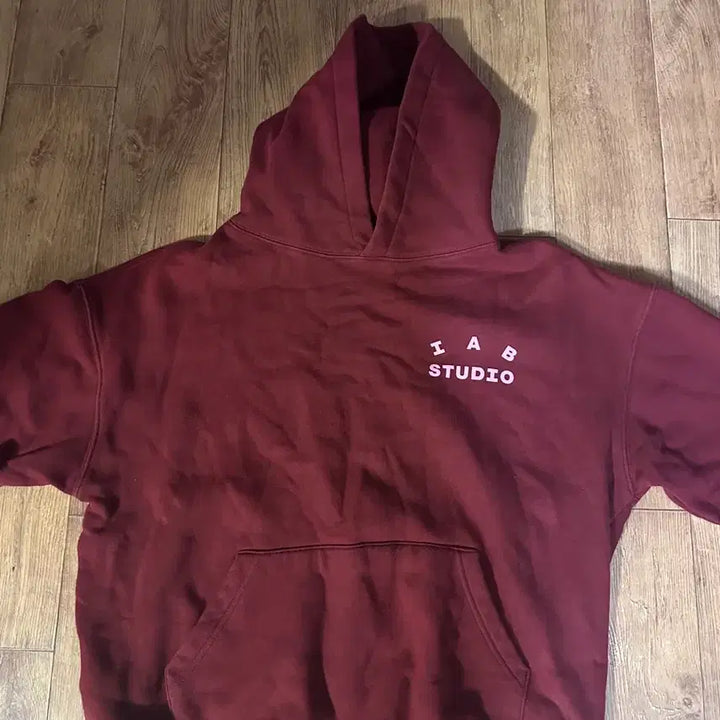 [BUNJANG] Iab Studio Hoodie Roseberry M / 아이앱스튜디오 후드티 로즈베리 팝니다