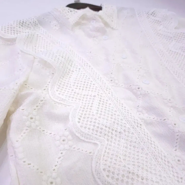 [BUNJANG] Punch Lace Blouse - L / 수입) 거의새거 펀칭 레이스 블라우스 - L