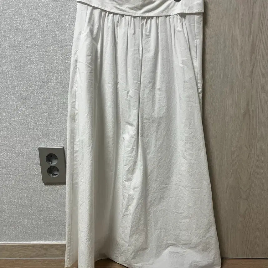[BUNJANG] Mango Mangi Please Mae Shirring Skirt White / 망고매니플리즈 메이 셔링 스커트 화이트