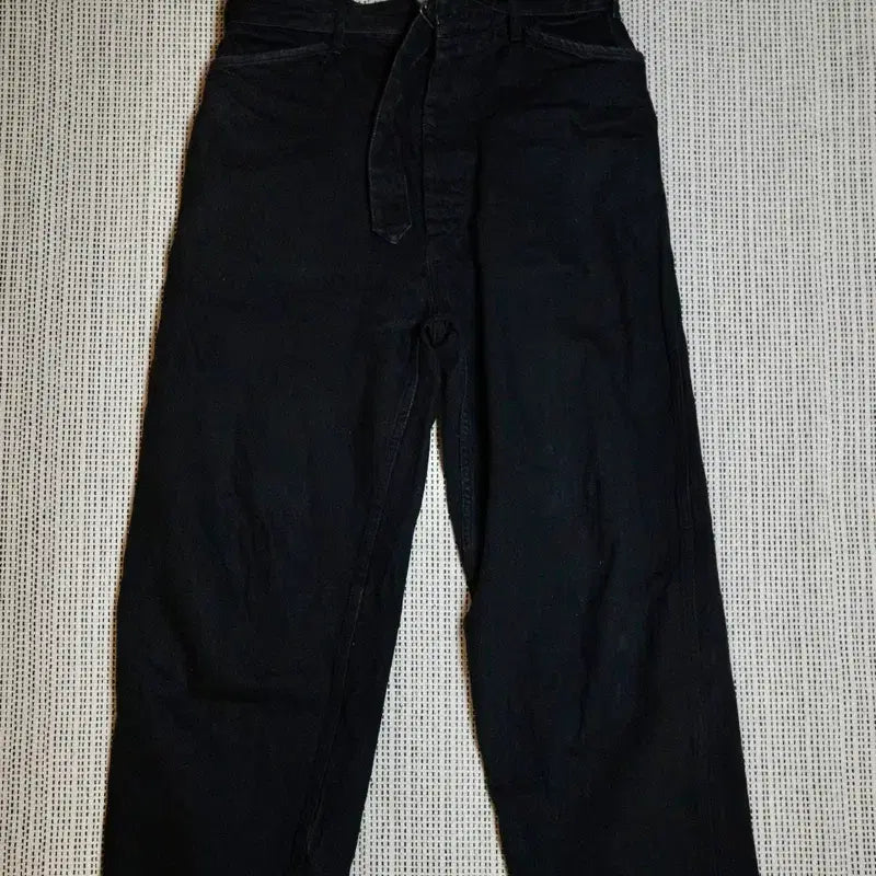 [BUNJANG] Comoery Belted Denim Black 1 / 코모리 벨티드 데님 블랙 1