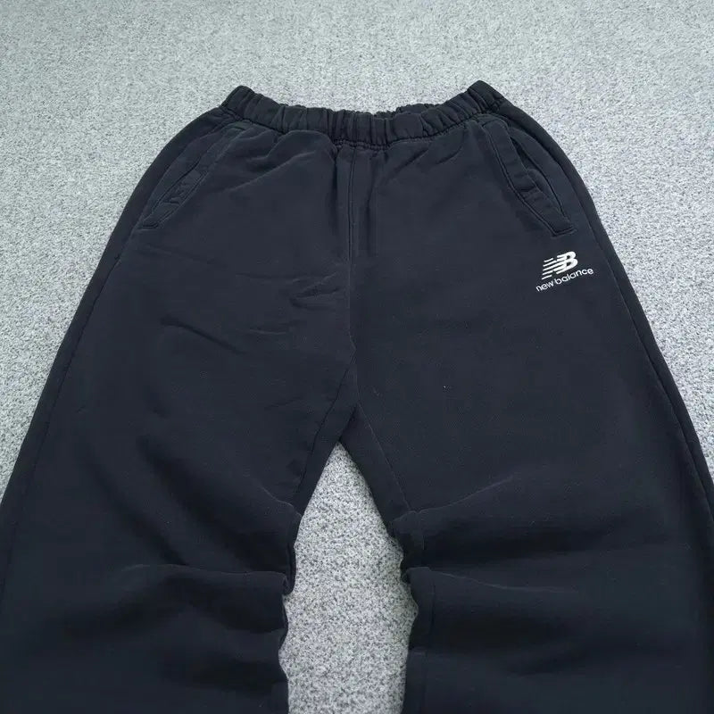 [BUNJANG] New Balance M Jogger Pants / M 뉴발란스 바지 | C