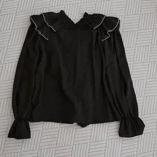 [BUNJANG] Christian Dior Black Frill Blouse / 크리스찬디올 블랙 프릴 블라우스(M/무료배송)