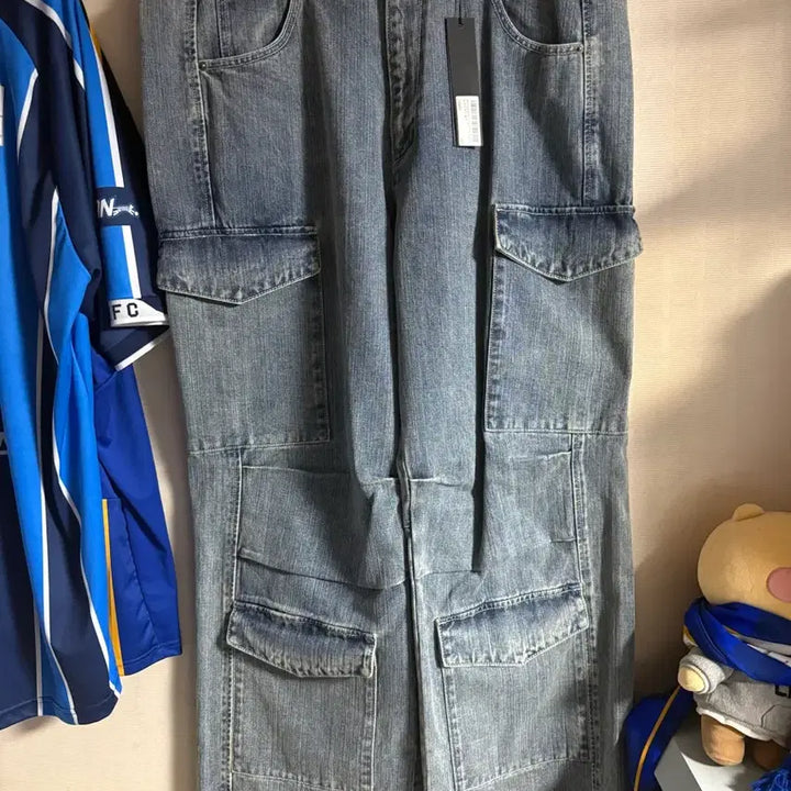 [BUNJANG] Noir Washed Denim Cargo Pants / 노이어 워싱 데님 카고 팬츠 52