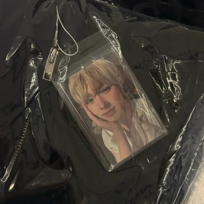 [SOLD OUT] [현물] 엔시티위시 오드투러브 팝업 사쿠야 후드 포카 양도