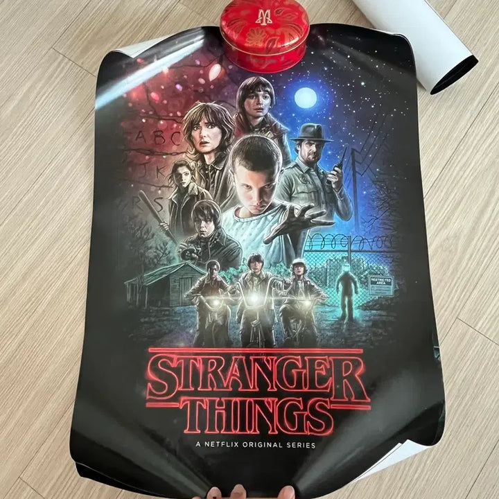 [BUNJANG] Stranger Things Original Merchandise Bundle Set / 기묘한이야기 오리지널 굿즈 일괄