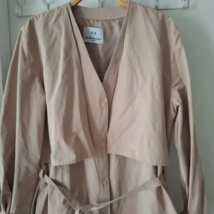 [BUNJANG] Beige Long Jacket / 베이지롱자켓 55~66반