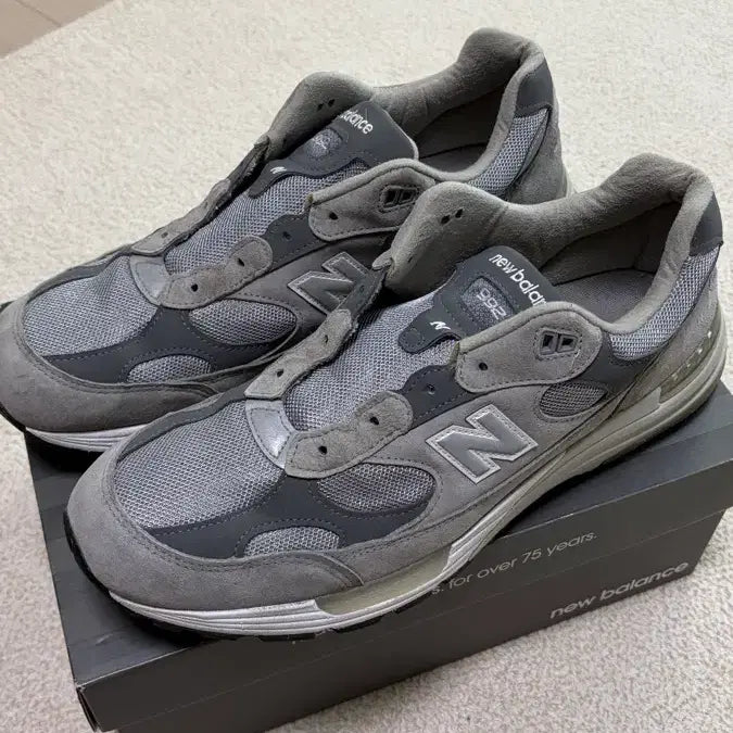 [BUNJANG] New Balance 992 Grey Size 310 / 뉴발란스 992 그레이 310