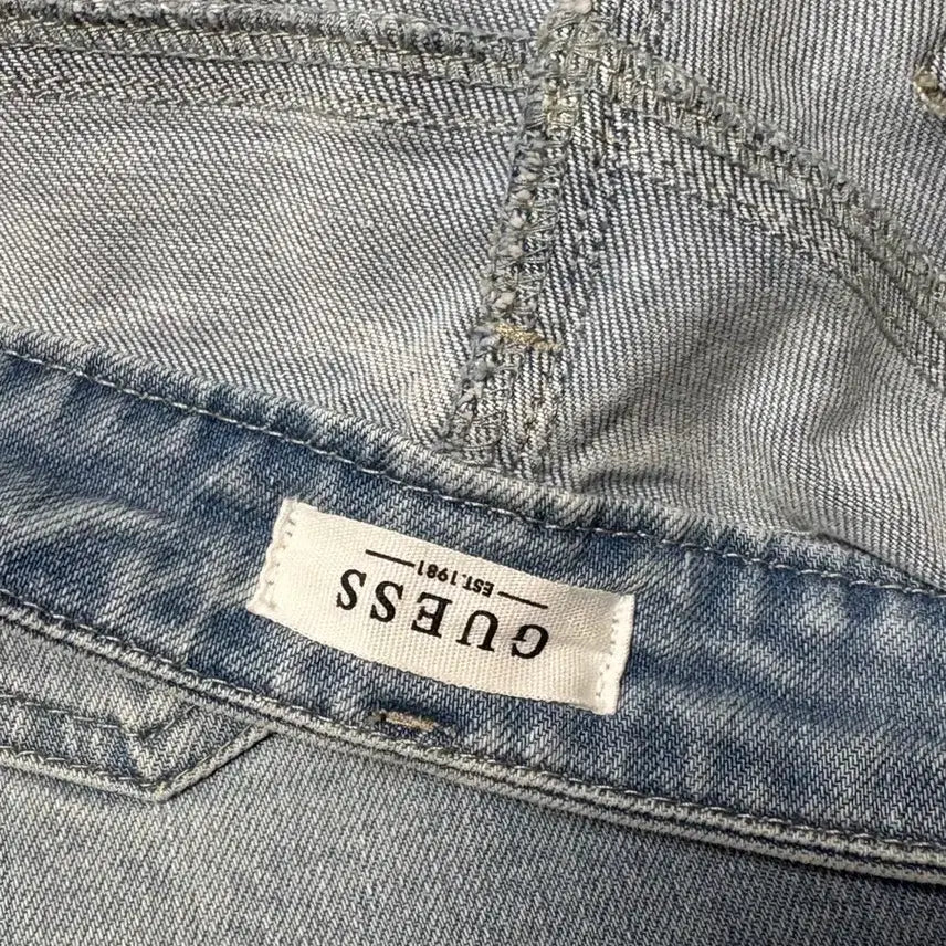 [SOLD OUT] 게스 정품 데님 청바지 부츠컷 라이트블루 연청