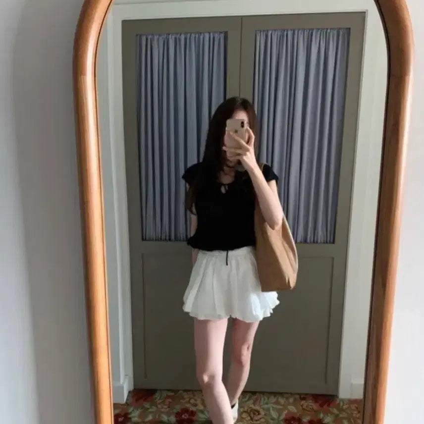 [BUNJANG] Lazy Society Spring Marguerite Knit (Black) / 레이지샵 스프링 마가렛 니트 (블랙)