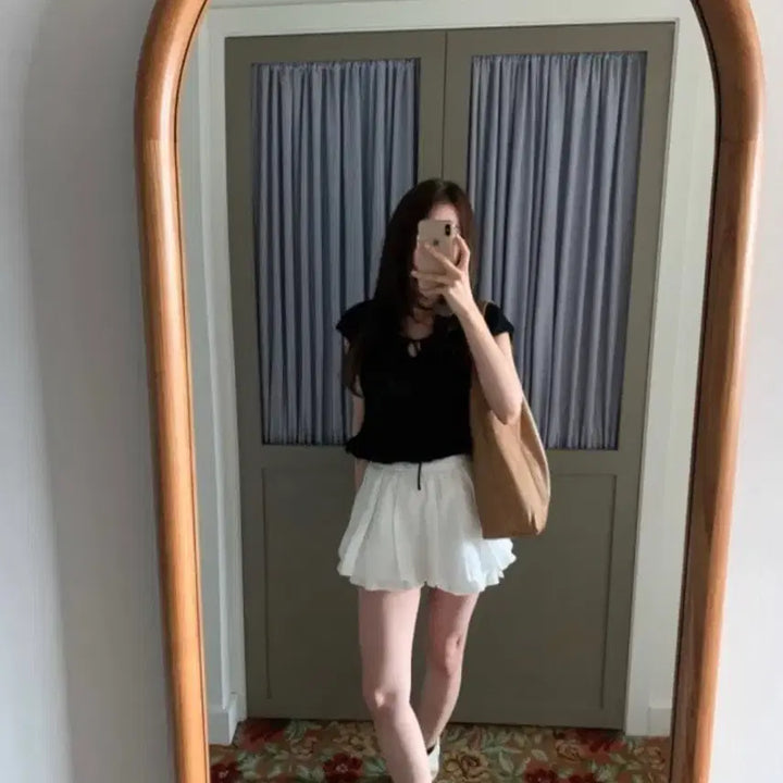 [BUNJANG] Lazy Society Spring Marguerite Knit (Black) / 레이지샵 스프링 마가렛 니트 (블랙)