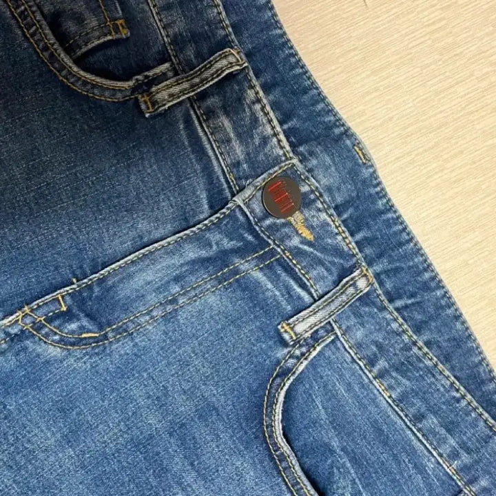 [BUNJANG] Distressed Bootcut Jeans / 데미지 부츠컷 청바지