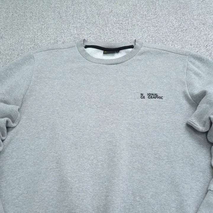 [BUNJANG] National Geographic XL Sweatshirt / XL 내셔널지오그래픽 맨투맨 | C