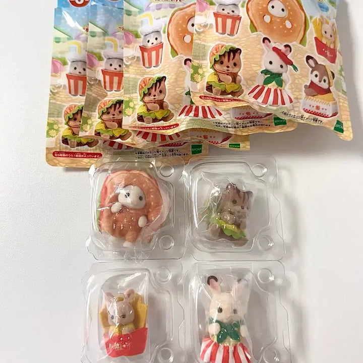 [SOLD OUT] 실바니안 두근두근 컬렉션 아기 햄버거 가게 블라인드백 4종 일괄 미개봉