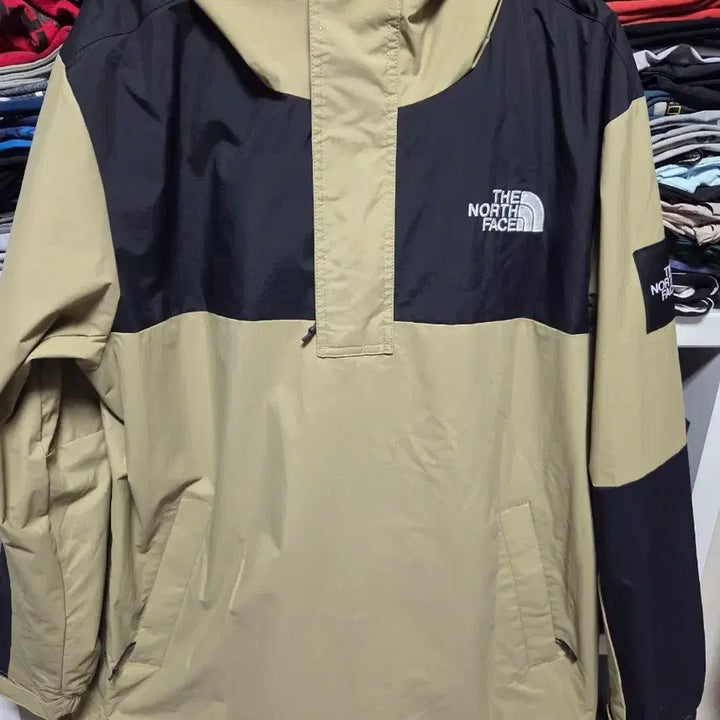 [BUNJANG] The North Face Anorak Windbreaker Beige/Black Size 100 / 노스페이스 아노락 바람막이 베이지/블랙100