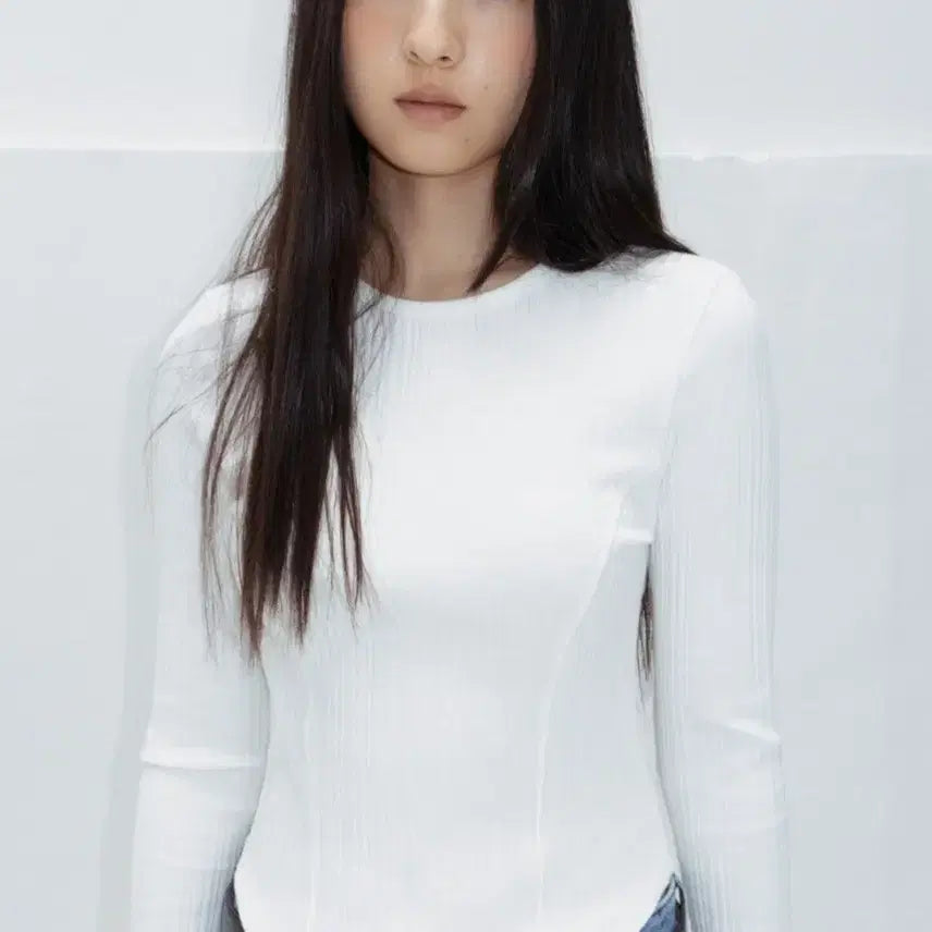 [SOLD OUT] rrace 슬림 라인 립드 티셔츠 새 제품
