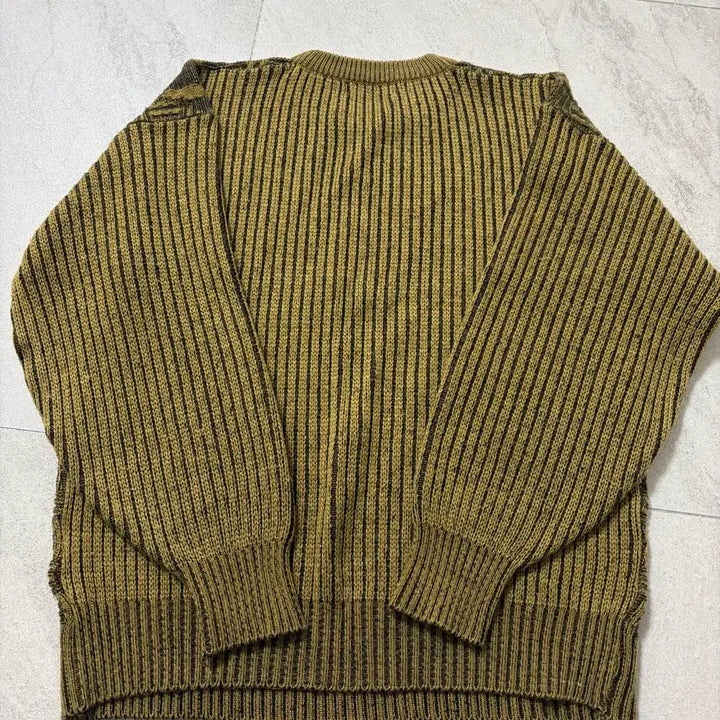 [BUNJANG] Balmain Seoul Knit Top / 발망 서울니트 100