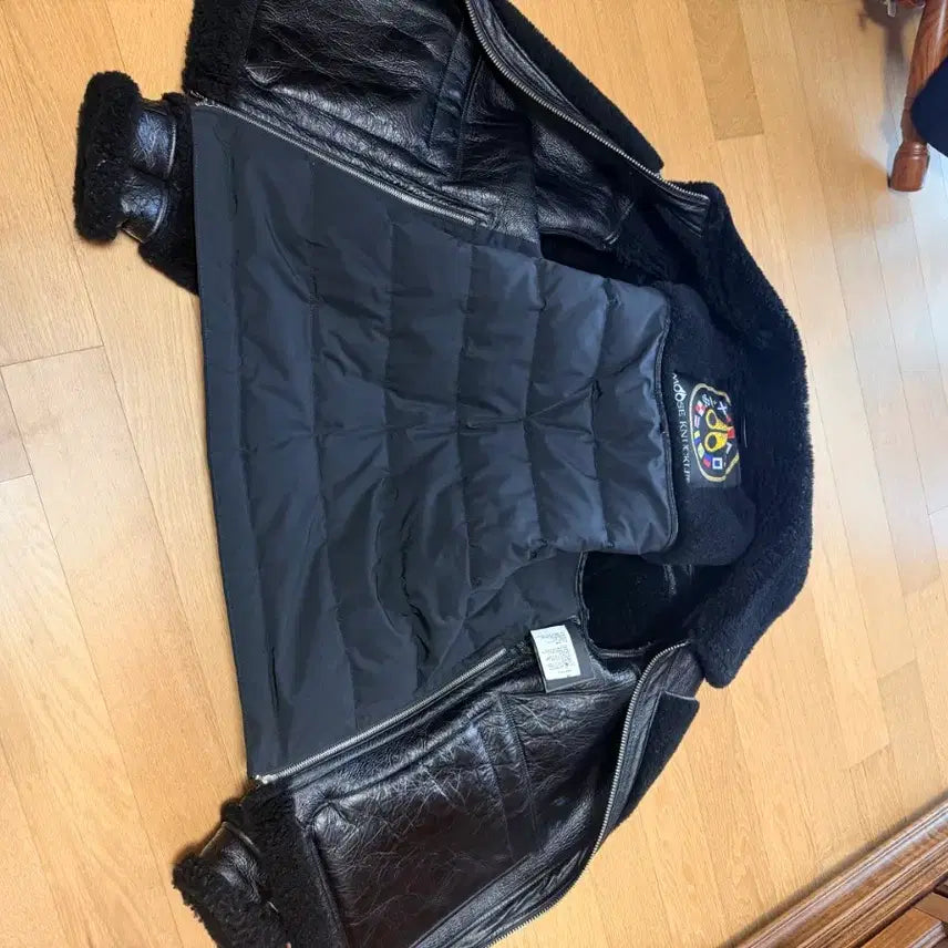 [SOLD OUT] 무스너클 무스탕 양가죽 자켓