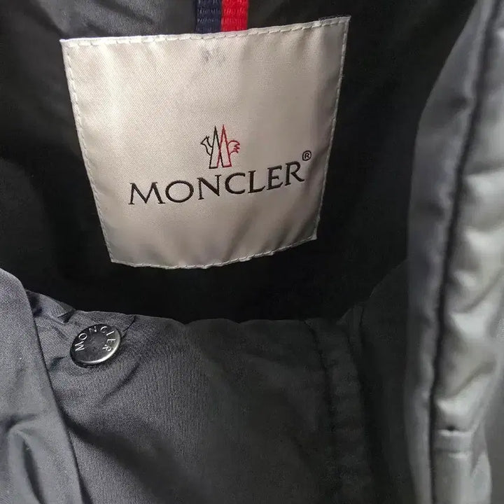 [SOLD OUT] 몽클레어 남성 자켓 사파리