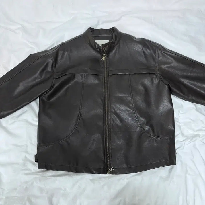 [BUNJANG] Lafarge Store Mouton Divide Biker Jacket (Cafe Brown) / 라퍼지스토어 무톤 디바이드 바이커 자켓 (카페 브라운)