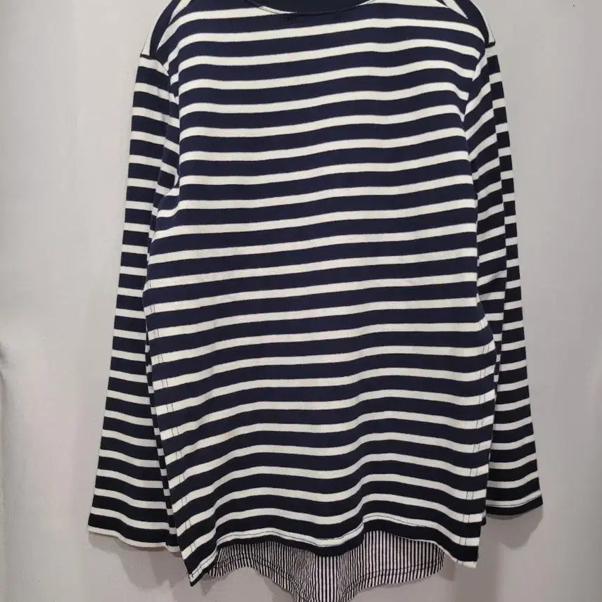 [BUNJANG] BONYIXPAX Striped Long Sleeve T-Shirt / 보닉스팍스 티셔츠