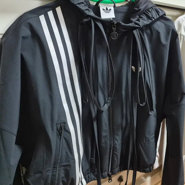 [BUNJANG] Adidas Ribbon Stripe Track Top Jacket / 아디다스 리본 스트라이프 트랙탑 JX2698 자켓 바람막이