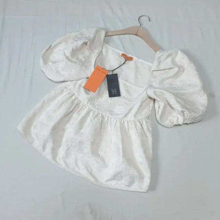 [BUNJANG] Stine Goya Puff Blouse (New) / Stine Goya 퍼프 블라우스 새상품