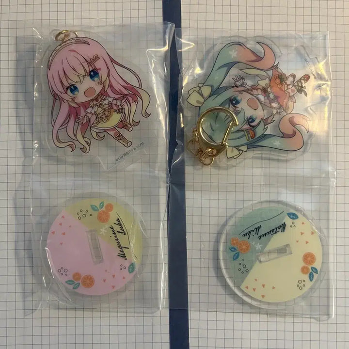 [BUNJANG] Hatsune Miku &amp; Megurine Luka Acrylic Keyring Set / 하츠네 미쿠 &amp; 메구리네 루카 :: 아크릴 키링 :: 2개세트