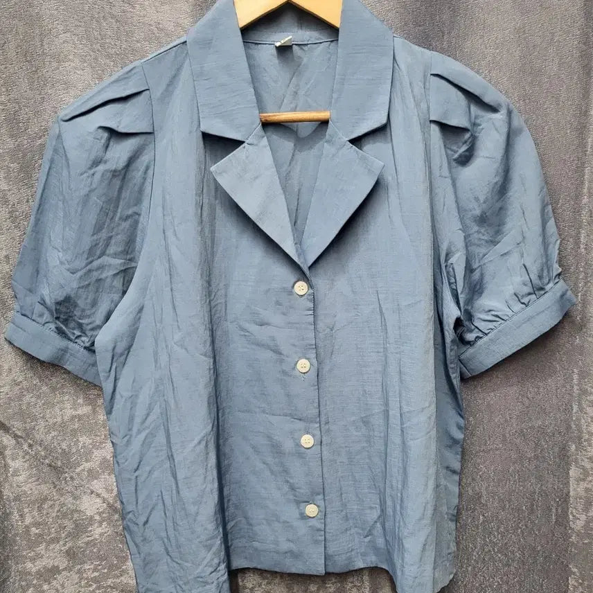 [BUNJANG] Light Blue Puff Sleeve Short Sleeve Blouse / 소라색 퍼프 소매 반팔 블라우스