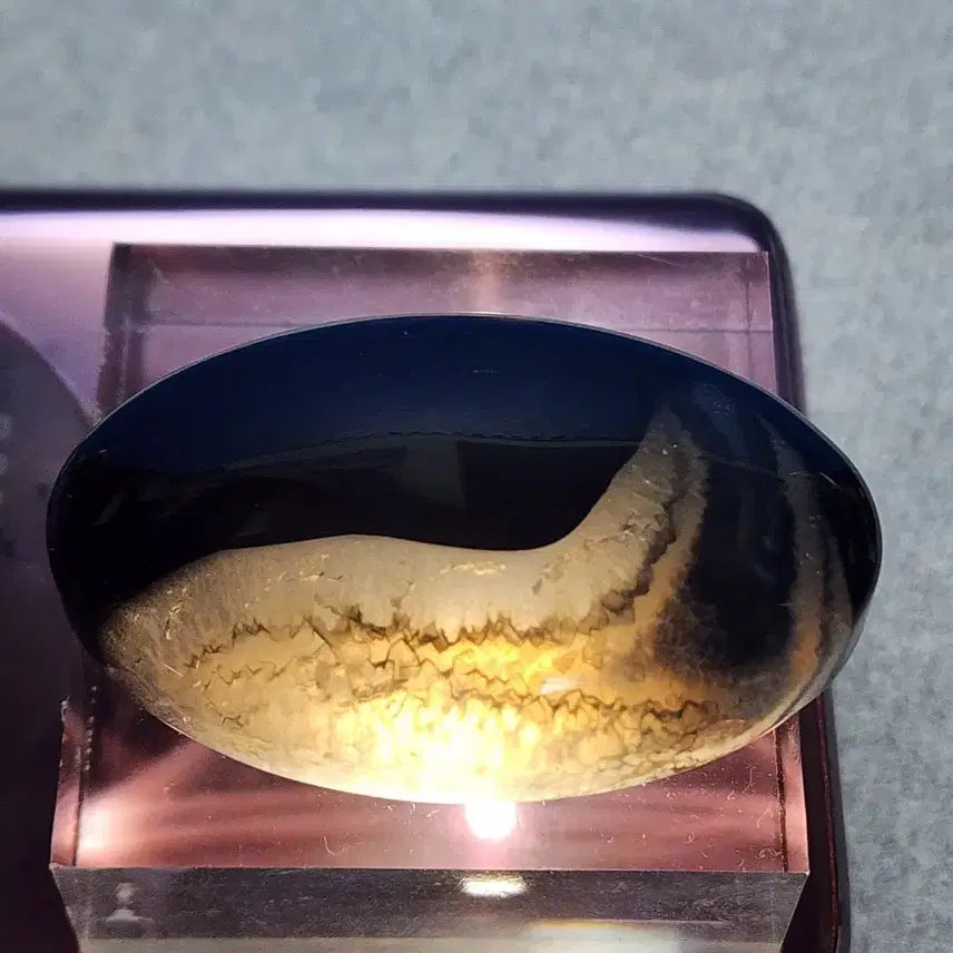 [BUNJANG] Natural Crystal Black Agate Gemstone with Stand / 천연 크리스탈 흑 마노 원석 타원형+받침대
