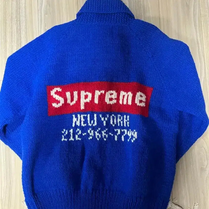 [BUNJANG] Supreme Box Logo Cowichan Blue / S 슈프림 박스로고 코위찬 블루