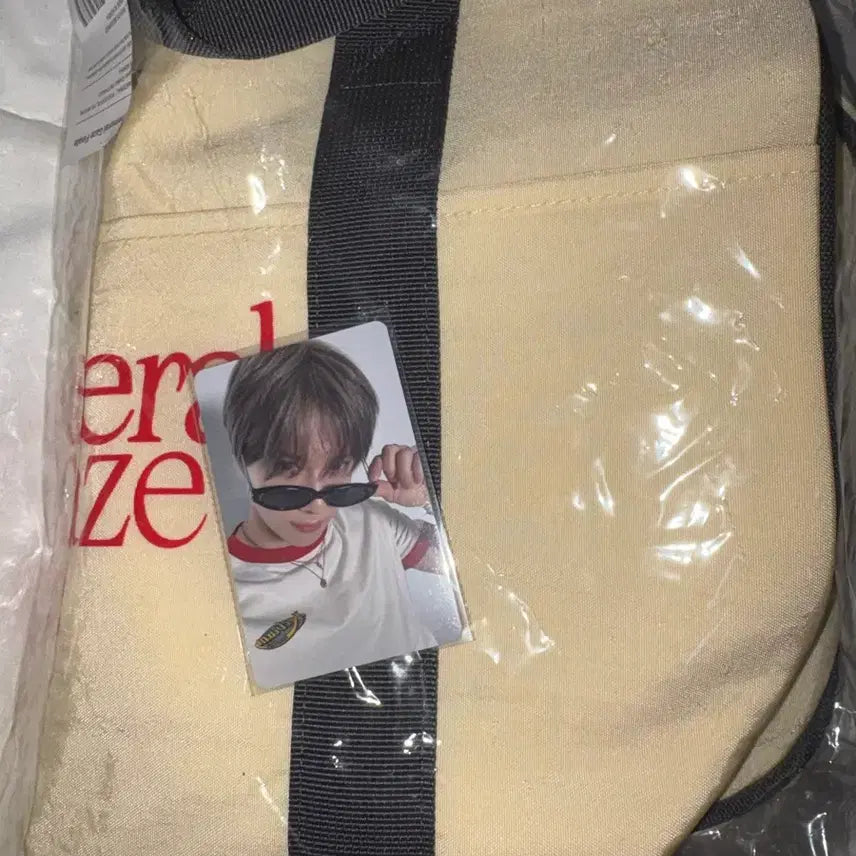 [BUNJANG] Taemin Ephemeral Gaze Finale Encore Boston Bag / 태민 이페머럴 게이즈 피날레 시선콘 앙콘 엠디 보스턴백 미사용