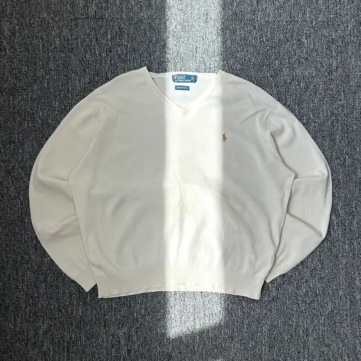 [BUNJANG] Polo Ralph Lauren Beige V-Neck Knit Sweater / 폴로 랄프로렌 베이지 브이넥 니트
