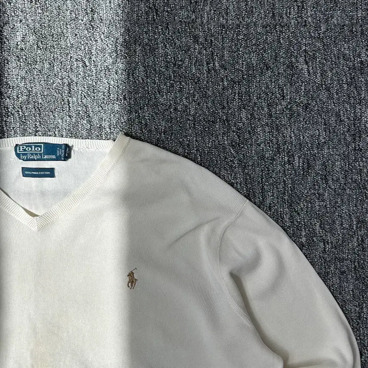 [BUNJANG] Polo Ralph Lauren Beige V-Neck Knit Sweater / 폴로 랄프로렌 베이지 브이넥 니트