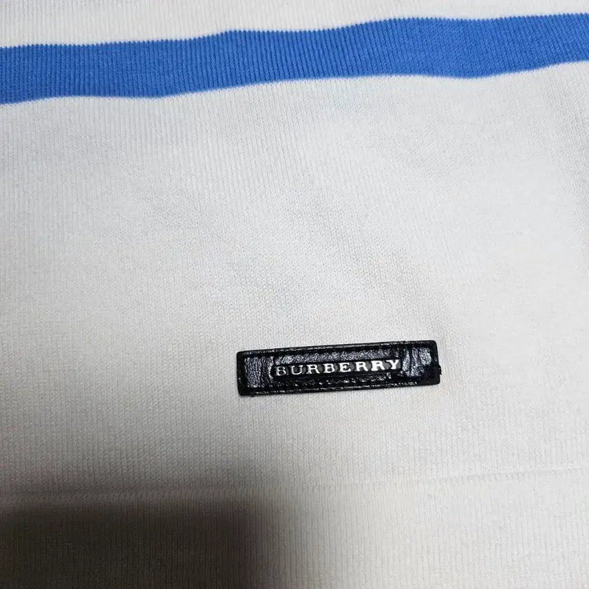 [BUNJANG] Burberry White/Blue Stripe Short Sleeve Polo T-Shirt / 버버리 화이트/블루 스트라이프 반팔 카라 티셔츠