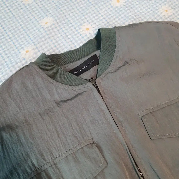 [BUNJANG] Olive Des Olive Rayon Pocket Short Jacket / 올리브데올리브 레이온 포켓 숏 자켓  Free