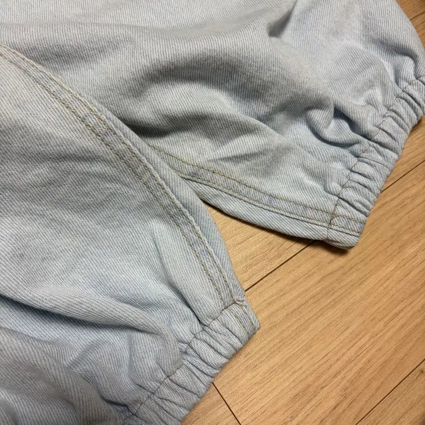 [BUNJANG] Light Wash Wide Leg Baggy Jeans / 연청 와이드 배기팬츠 연청바지
