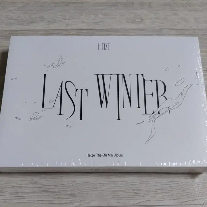 [BUNJANG] Heize Last Winter [MATCH Insertion] Album / 미개봉 택포] 헤이즈 미니 8집 Last Winter [MATCH 삽입]